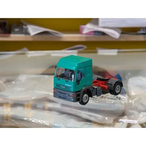 Iveco eurotech verde - iveco,